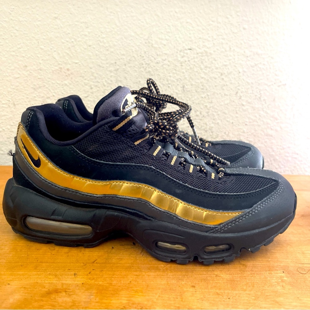 Nike Air Max 95 PRM Mens Size 6.5 Black Gold Athletic Running Shoes Sneakers